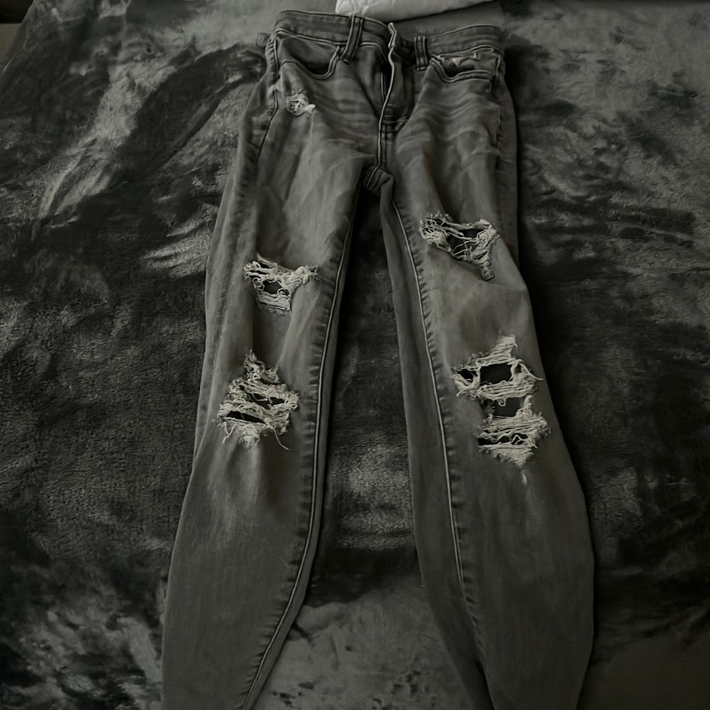 american eagle jeans ripped